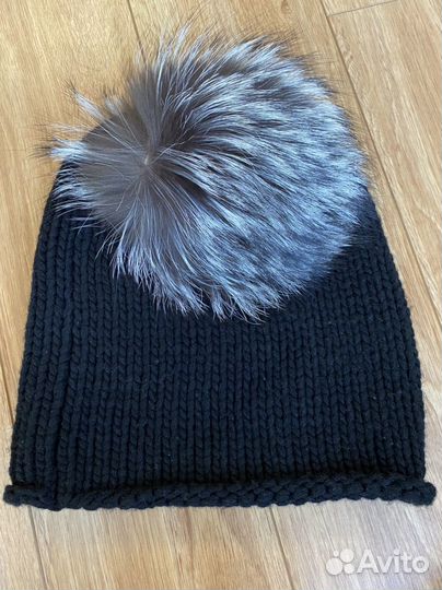 Шапка Inverni черная и бежевая