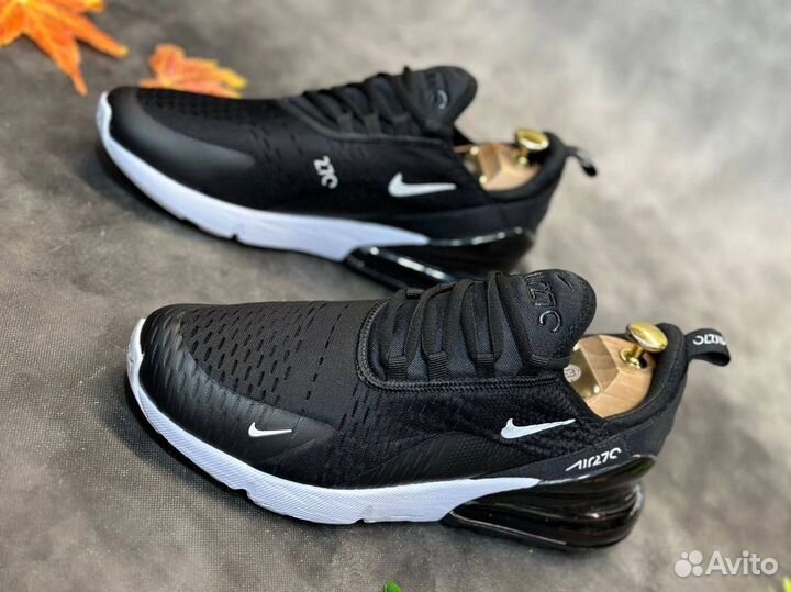 Кроссовки Nike air max 270 / 42 размер