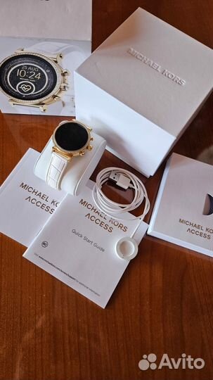 Смарт часы Michael kors