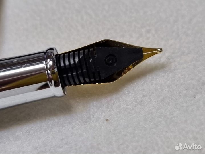 Перьевая ручка Pierre Cardin Espace (новая)