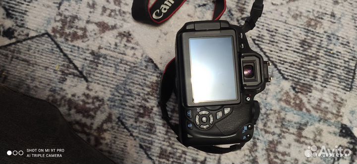 Зеркальный фотоаппарат canon 700d
