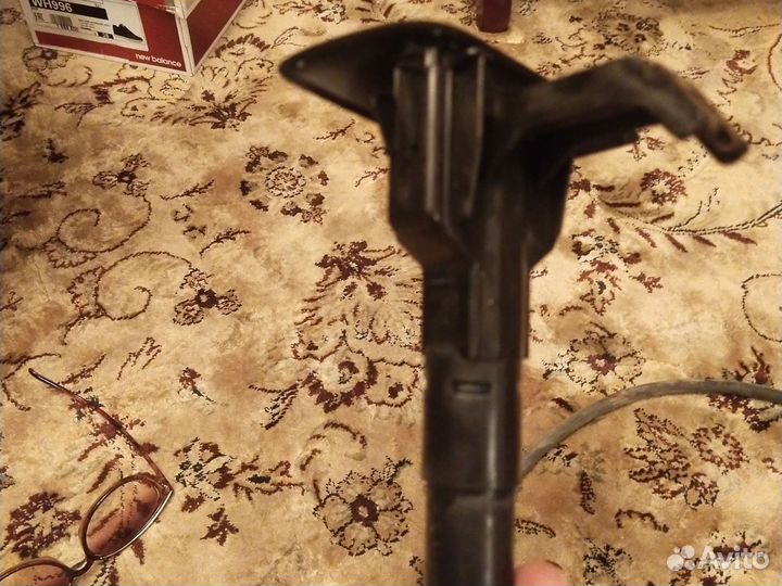 Форсунка омывателя фары прав Toyota Camry 50