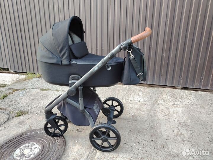 Коляска 2 в 1 Roan bass next