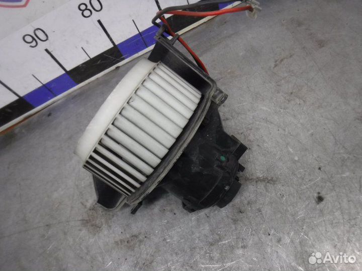 Моторчик отопителя Opel Astra H Z18XER 2008