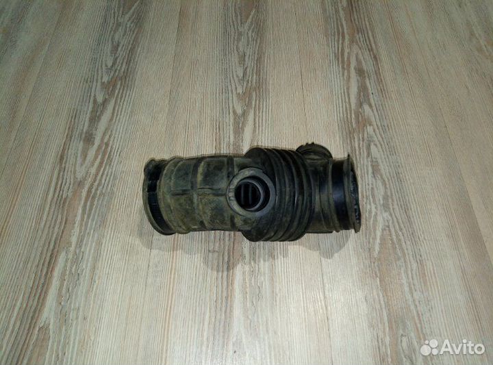 Патрубок воздушного фильтра Nissan qashqai J11