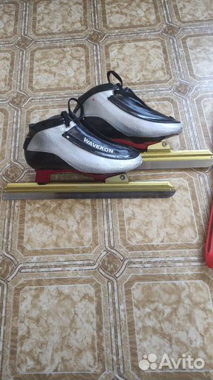 Конькобежные коньки