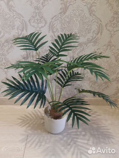 Искусственная пальма