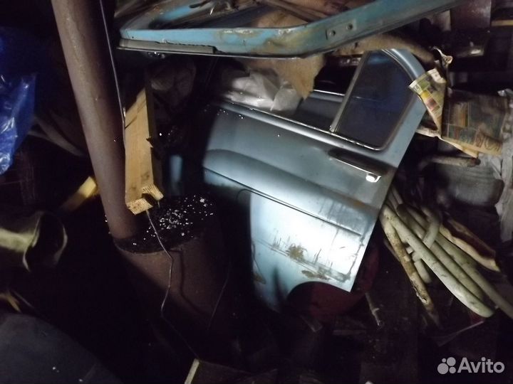 Продаю 4 двери от старой 