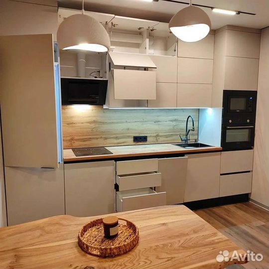 Кухни, шкафы-купе, гардеробные, каменные столешниц