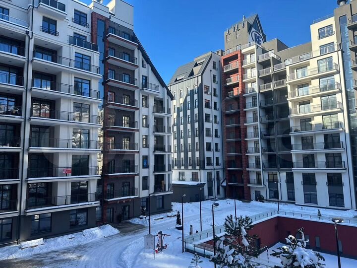 3-к. квартира, 115,5 м², 2/10 эт.