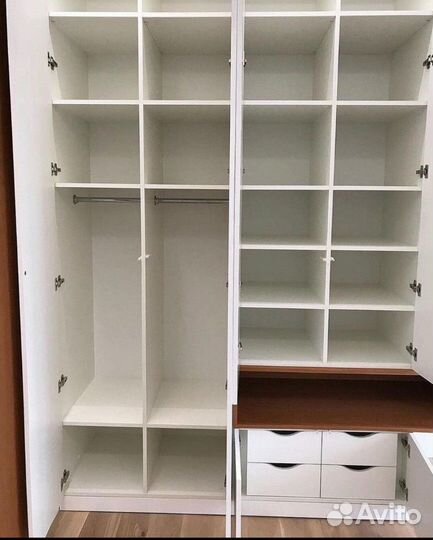 Распашной шкаф в спальню