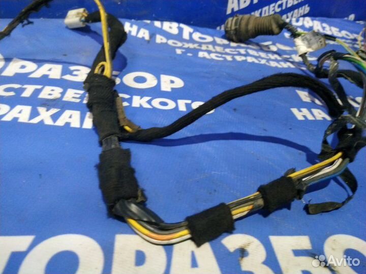 Проводка двери Ваз Лада Калина седан 11183 2010