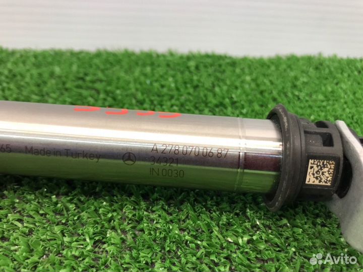 Форсунка инжекторная Mercedes-Benz A250 W176