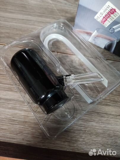 Электрический аэратор-диспенсор для вина