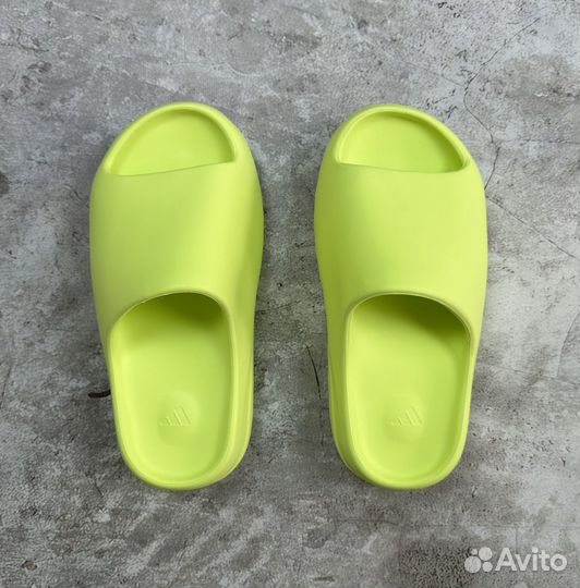 Adidas Yeezy Slide Glow