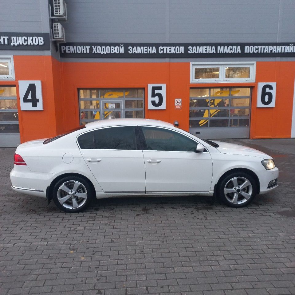 Volkswagen Passat: фото владельца