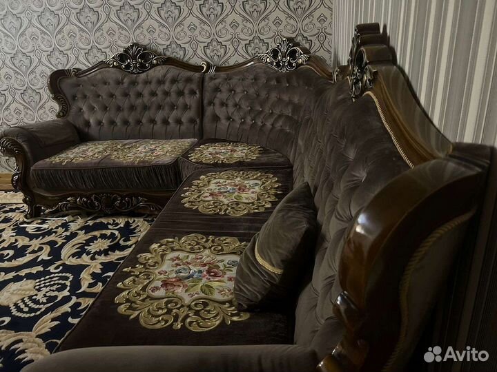 Угловой диван