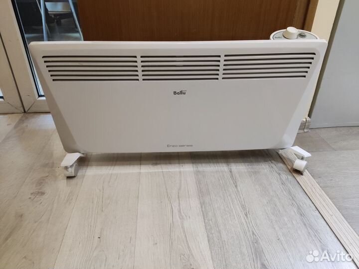 Конвектор Ballu. Обогреватель