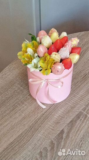Клубничный букет,Клубника в шоколаде