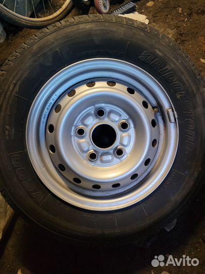 Bridgestone V600 165 R13