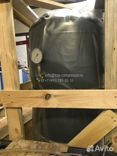 Ресивер (воздухосборник) вертикальный рв270.11