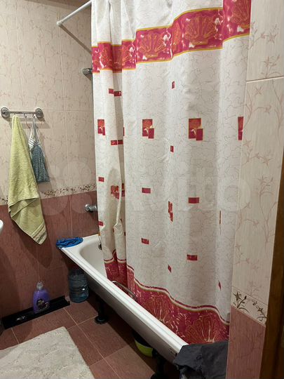 2-к. квартира, 45 м², 4/10 эт.