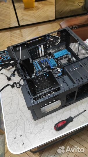 Компьютер системный блок+монитор+клавиатура +мышь