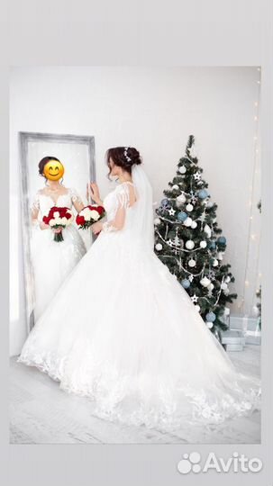 Свадебное платье со шлейфом