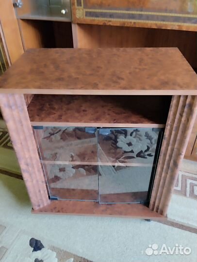 Тумба под тв