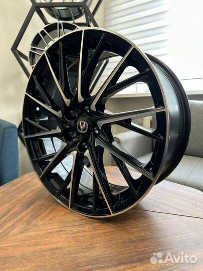 Новые диски R19 на Changan UNI-V