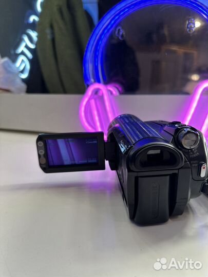 Видеокамера Sony HDR-HC9e Full HD
