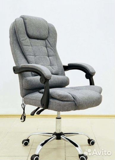 Офисное кожаное кресло руководителя