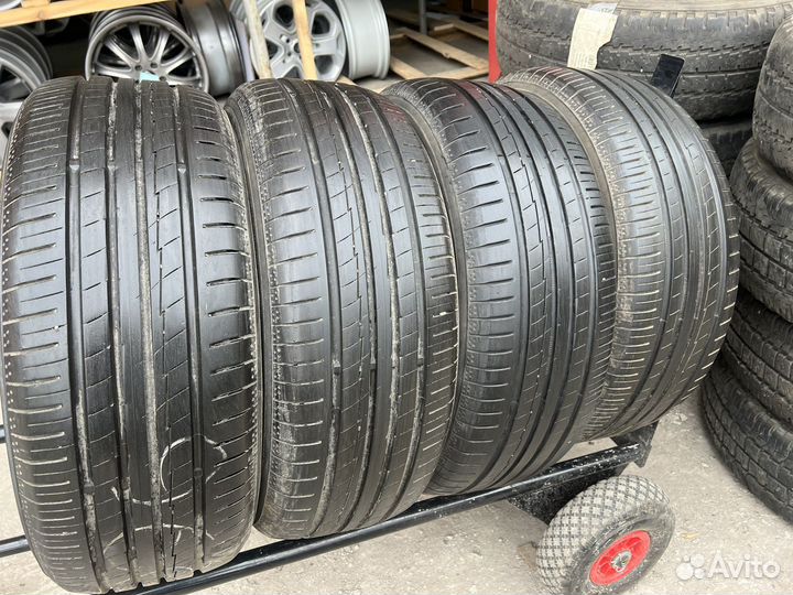 Yokohama BluEarth AE50 205/55 R16