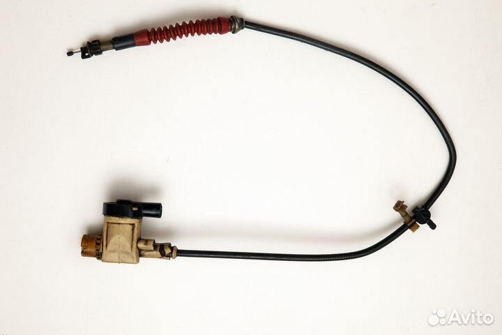 Тросик кикдауна w201 190 Mercedes