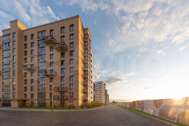 2-к. квартира, 75,8 м², 8/10 эт.