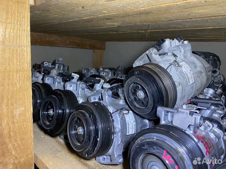 Компрессор кондиционера Mercedes Benz