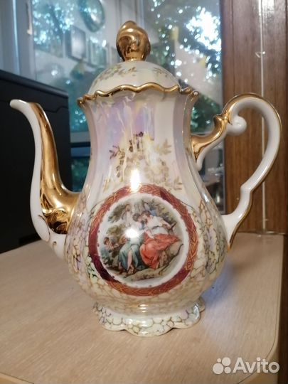 Сервиз Мадонна гдр (чайно-кофейный +столовый)