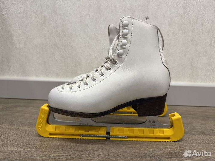 Фигурные коньки wifa 33
