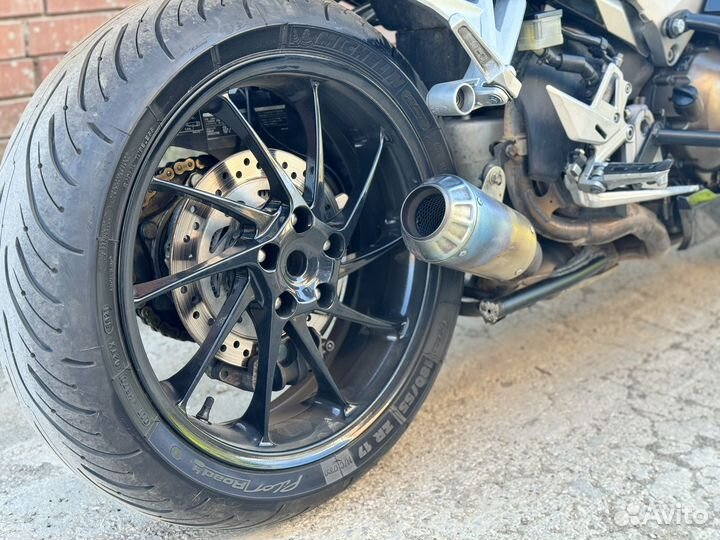 Honda VFR800 RC79