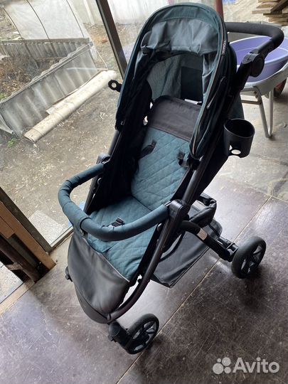 Прогулочная коляска томикс