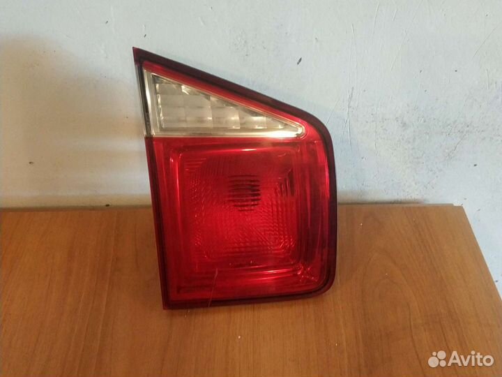 Фонарь задний внутренний правый Orlando 42334062