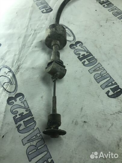 Трос сцепления Volkswagen Golf 3