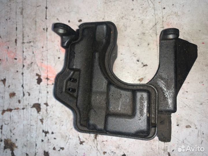 Вакуумный бачок Peugeot 508 EP6DT