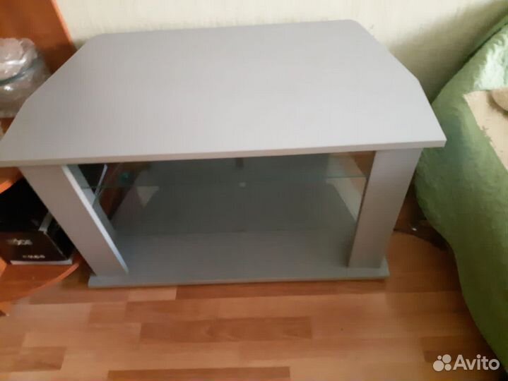 Тумба под телевизор
