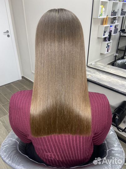 Мастер по уходу за волосами, ассистент парикмахера