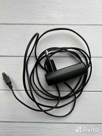 Зарядное устройство sony ericsson