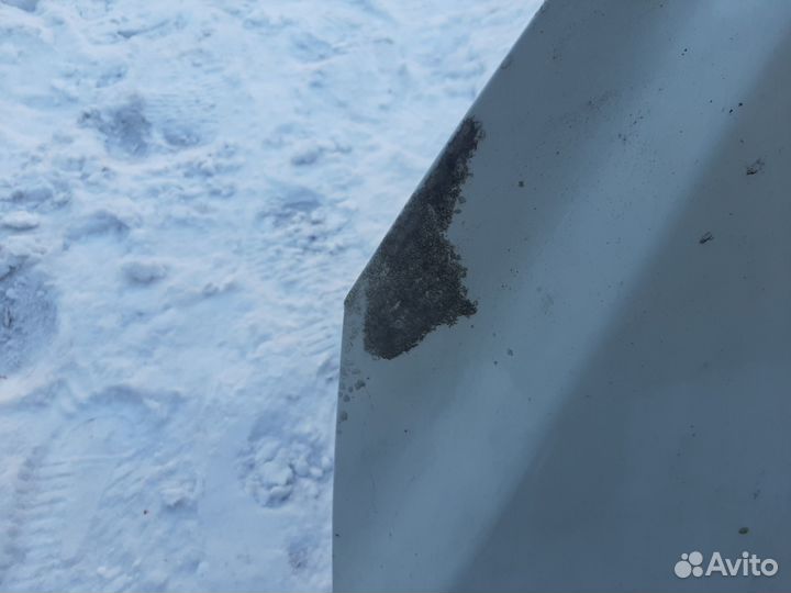 Капот nissan NOT E12