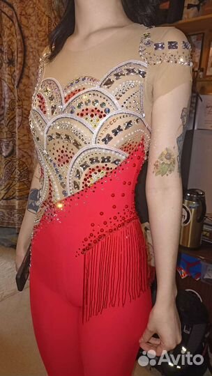 Костюм для художественной гимнастики