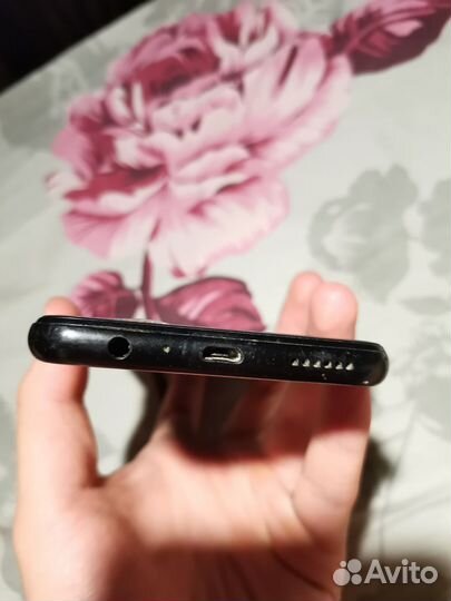 Телефон Honor 9а
