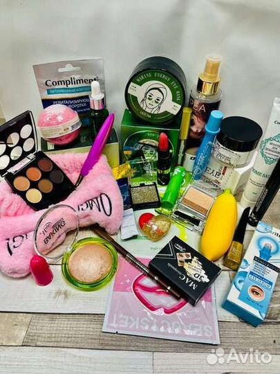 Большой набор косметики